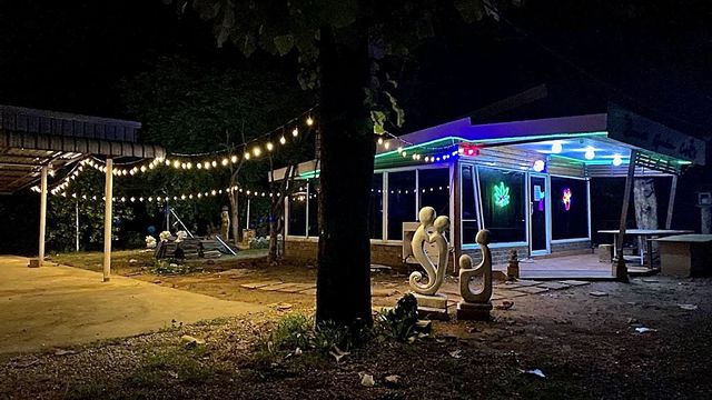 Monkey 420. storefront