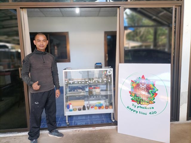 LOEI THC² PhuRuea Happy time 420*กัญชาพรีเมียม storefront