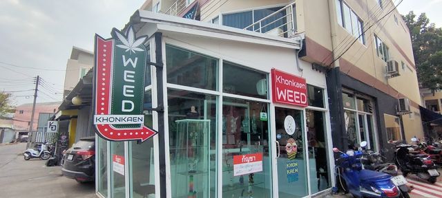 ร้านจำหน่ายกัญชา ฟ่างOG Cannabis Shop ภูเวียง storefront