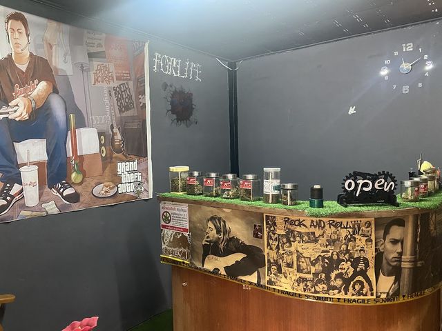 FLC Cannabis shop storefront