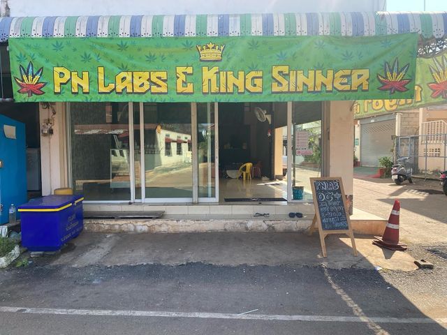 PN&King sinner Cannabis Shop storefront